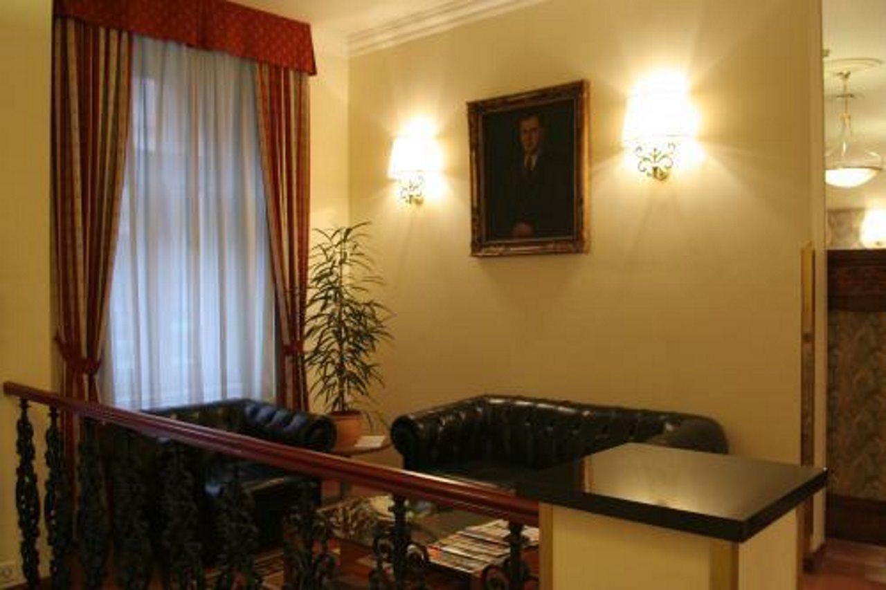 Hotel Tivoli Prague Ngoại thất bức ảnh