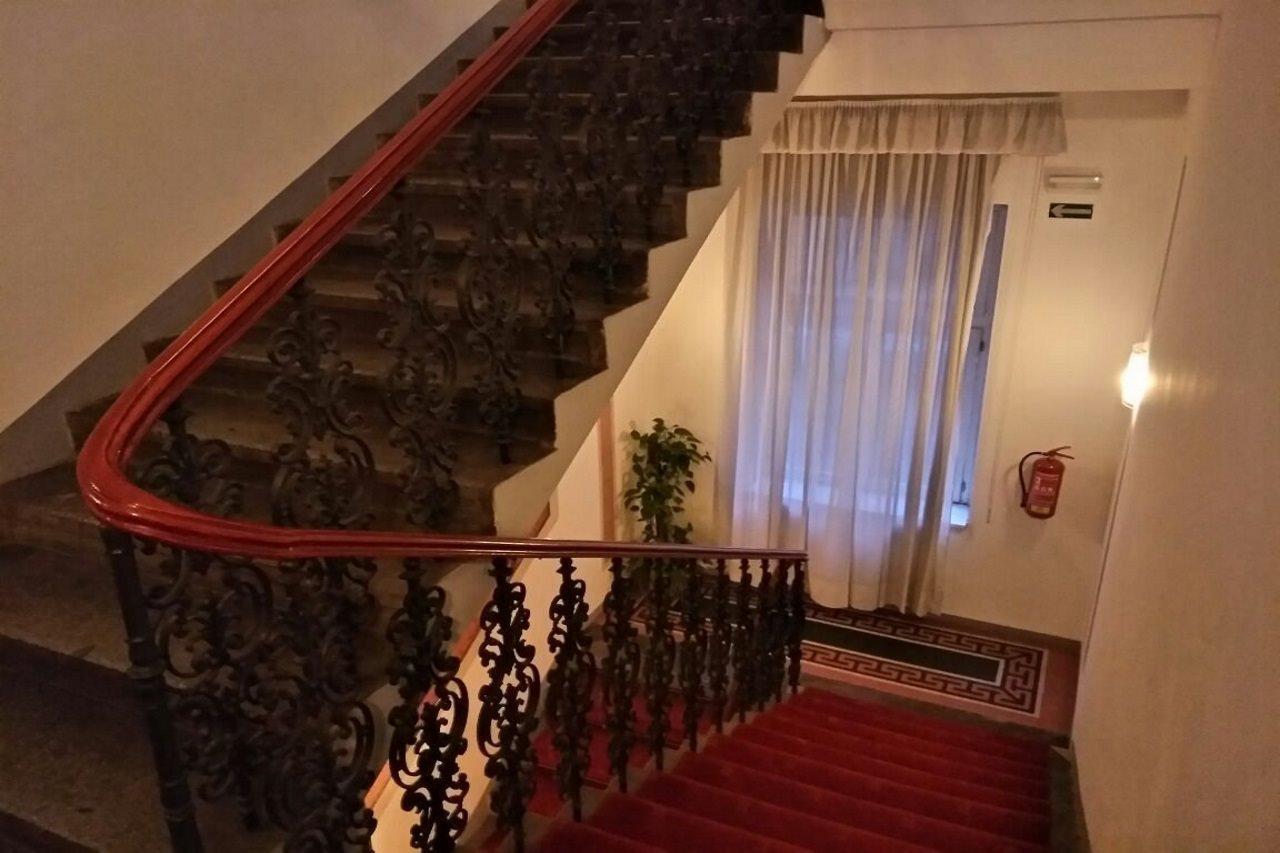 Hotel Tivoli Prague Ngoại thất bức ảnh