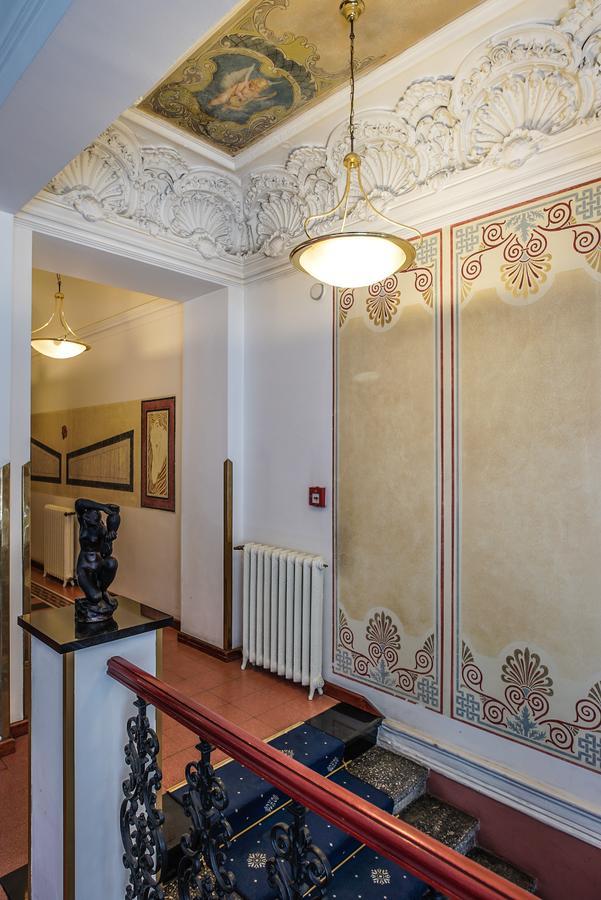 Hotel Tivoli Prague Ngoại thất bức ảnh
